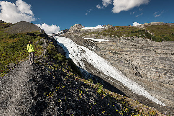Die lange Gletscherzunge des Worthington-Glaciers