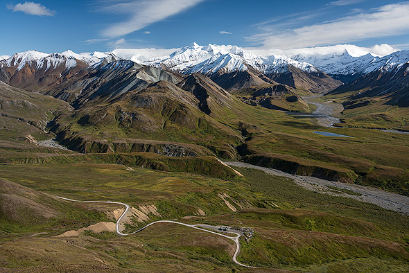 View of the Alaskan Range from the end of the Eielson Alpine Trail